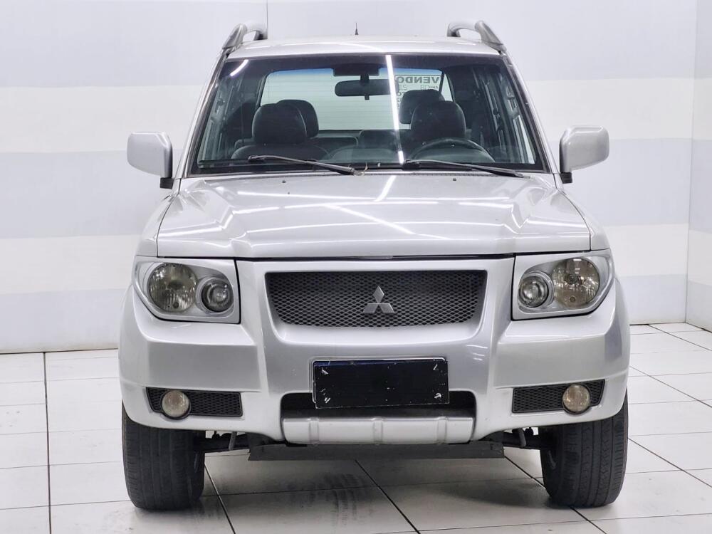 Mitsubishi Pajero TR4