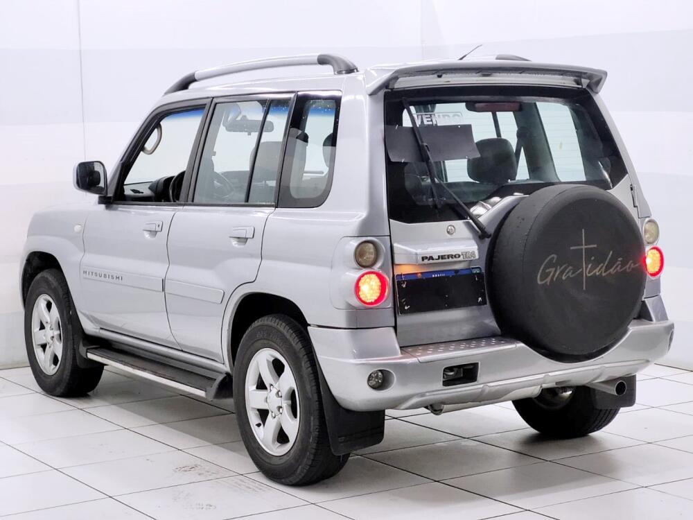 Mitsubishi Pajero TR4