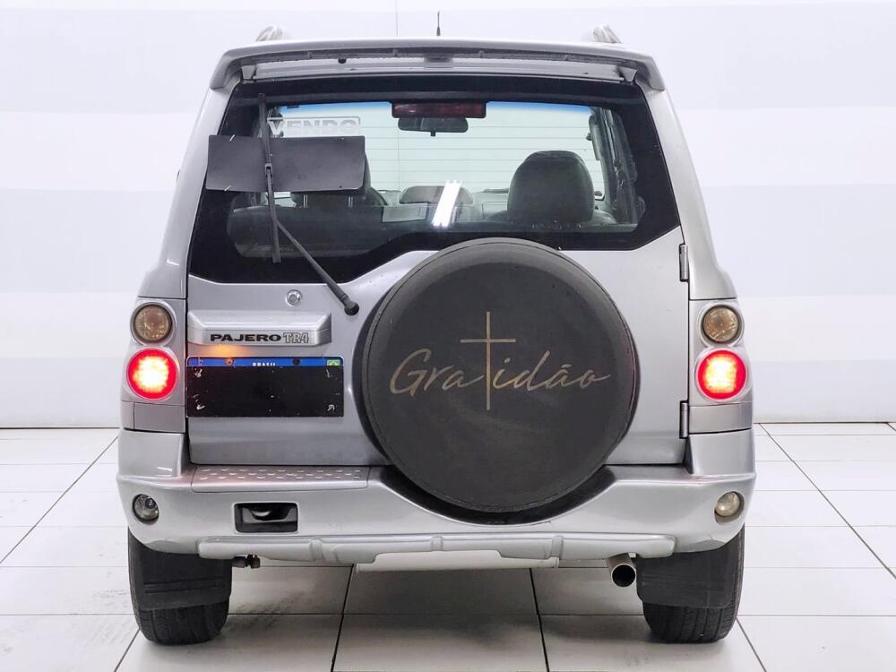 Mitsubishi Pajero TR4