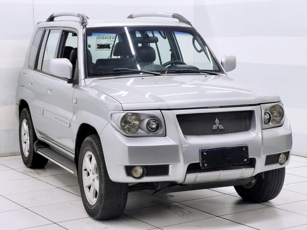 Mitsubishi Pajero TR4