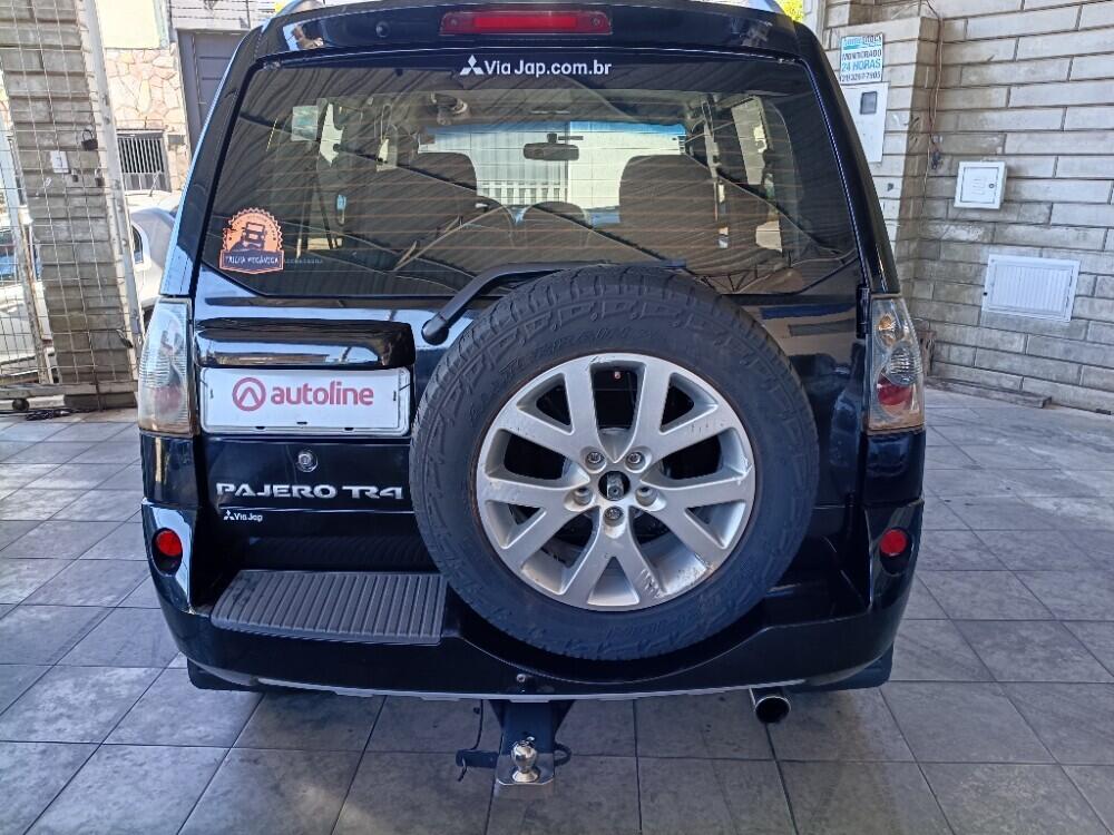 Mitsubishi Pajero TR4