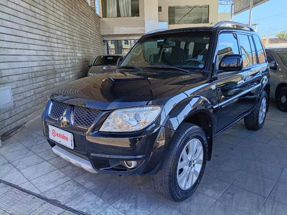 Mitsubishi Pajero TR4