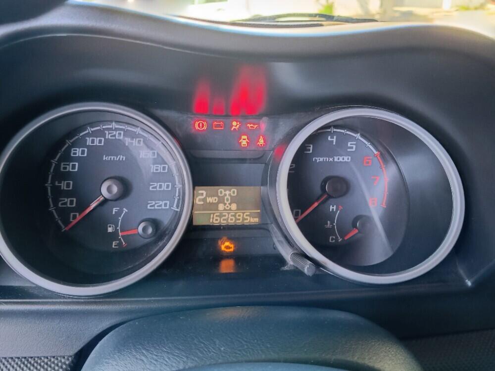Mitsubishi Pajero TR4