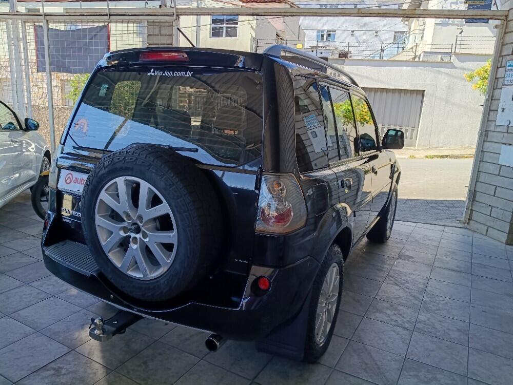Mitsubishi Pajero TR4