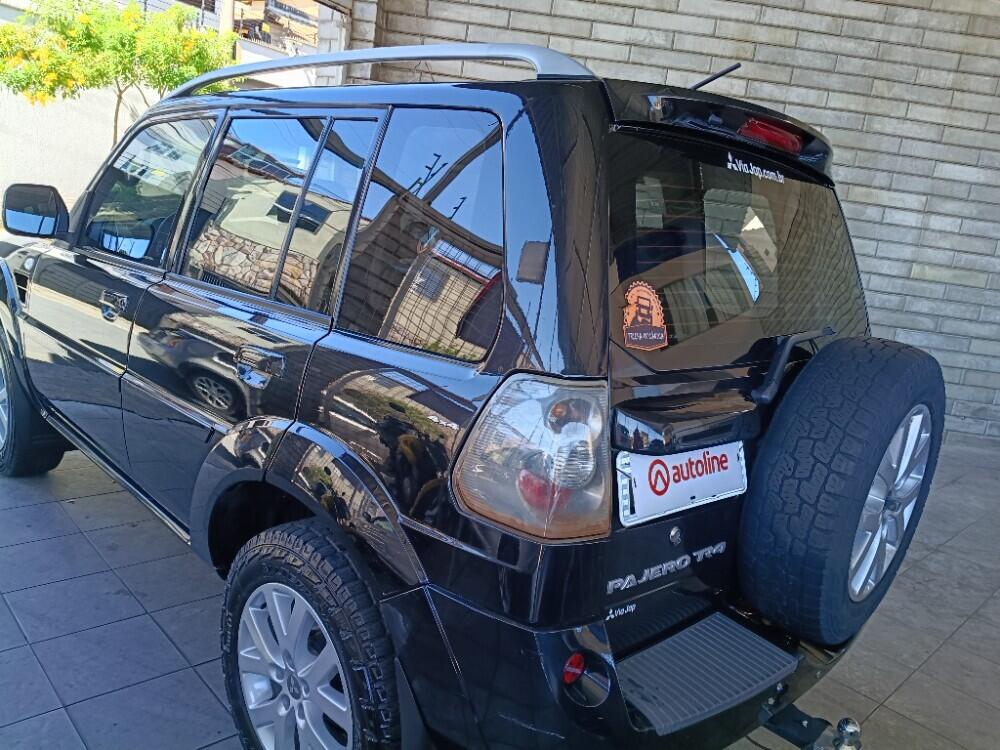 Mitsubishi Pajero TR4