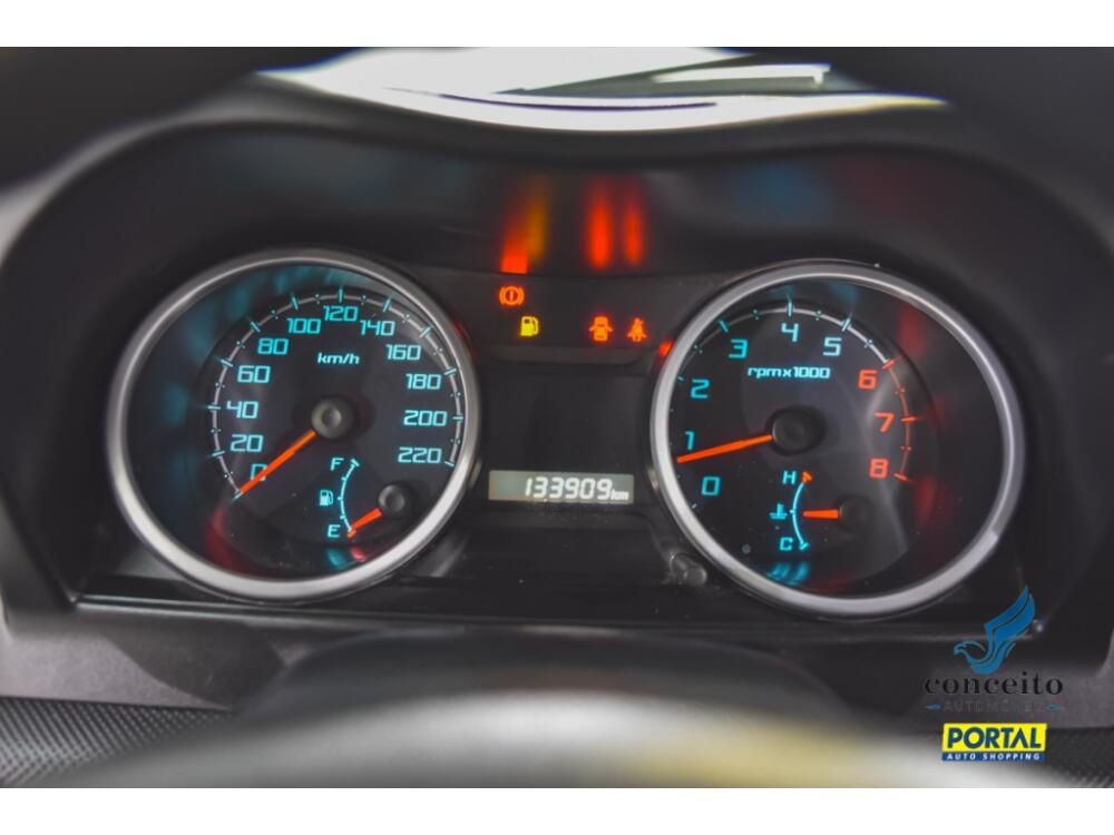 Mitsubishi Pajero TR4