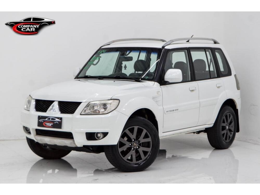 Mitsubishi Pajero TR4