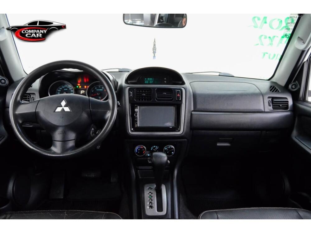 Mitsubishi Pajero TR4