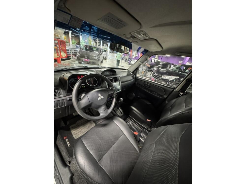Mitsubishi Pajero TR4