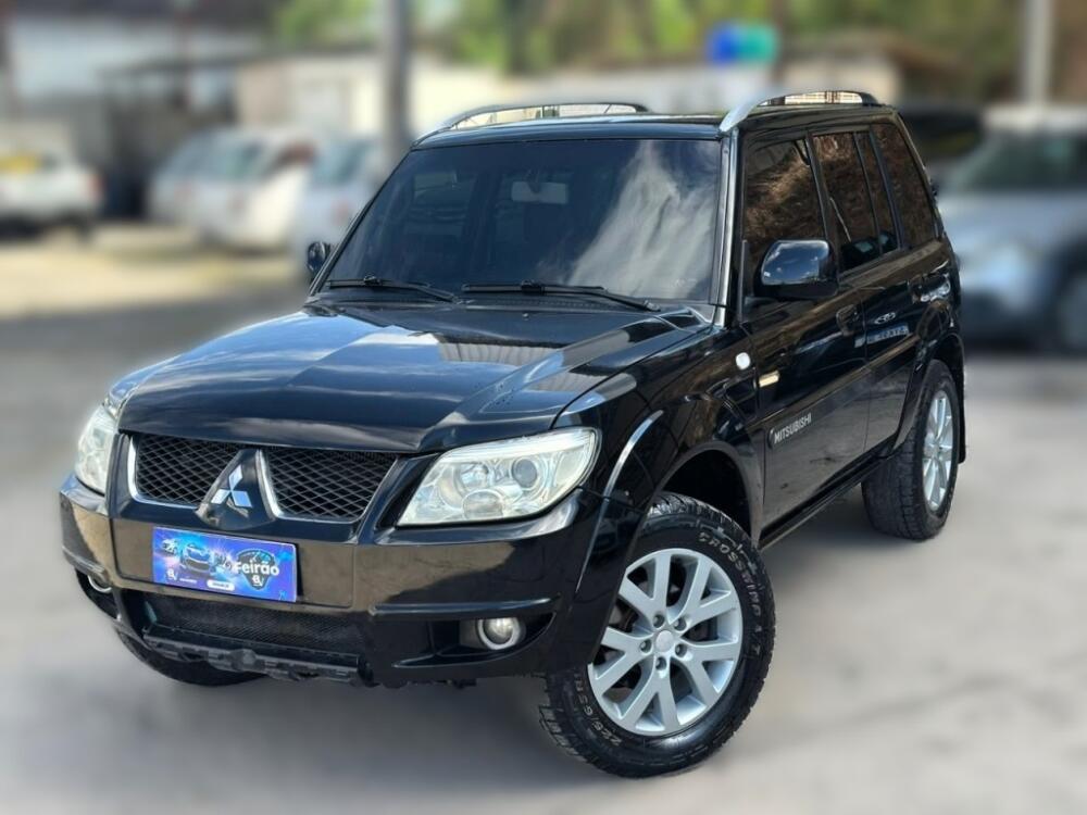 Mitsubishi Pajero TR4