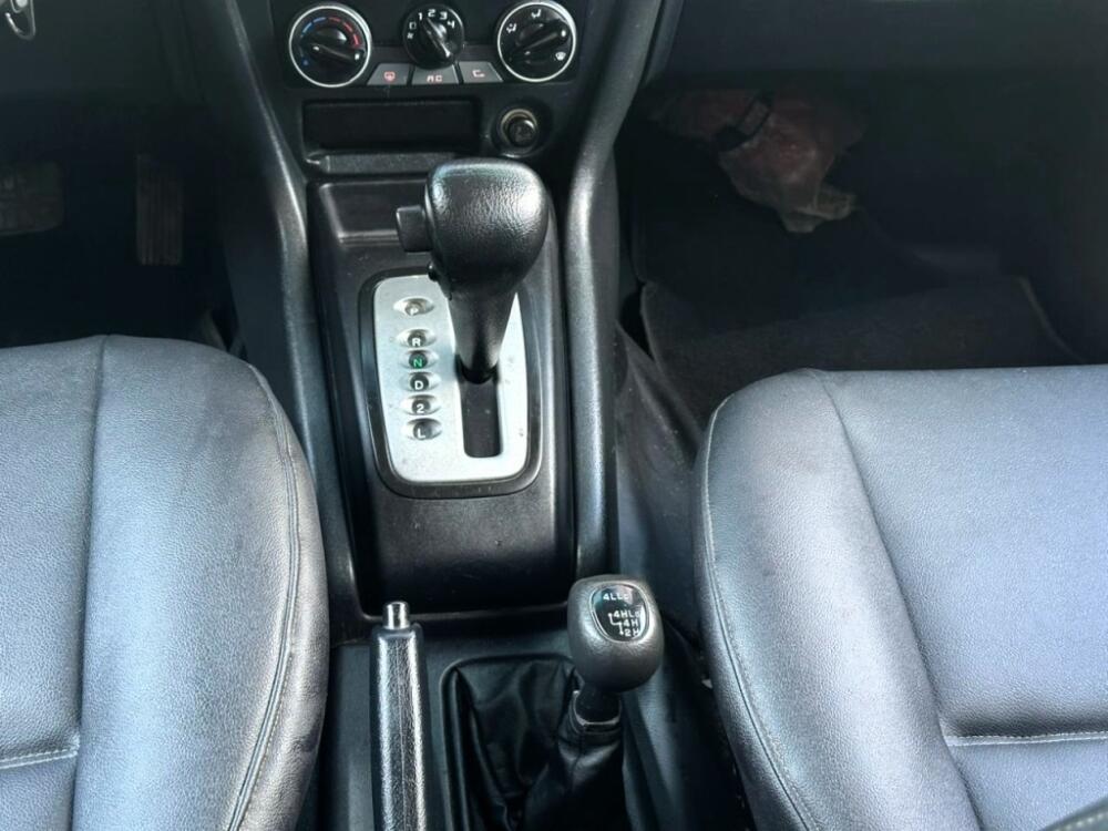 Mitsubishi Pajero TR4