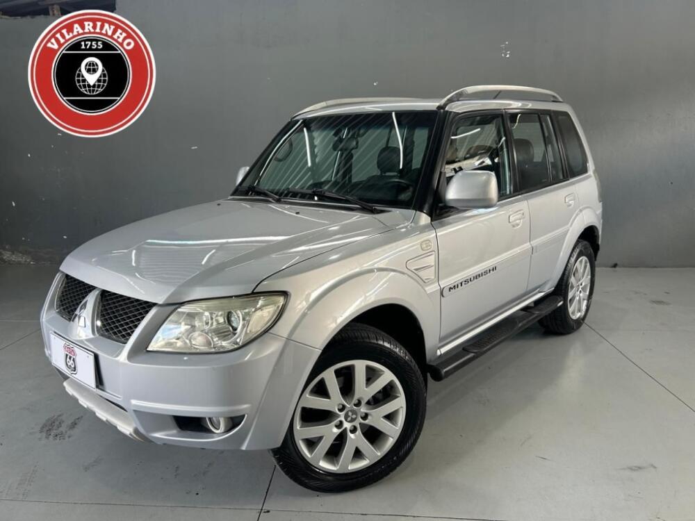 Mitsubishi Pajero TR4