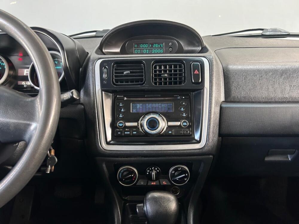 Mitsubishi Pajero TR4