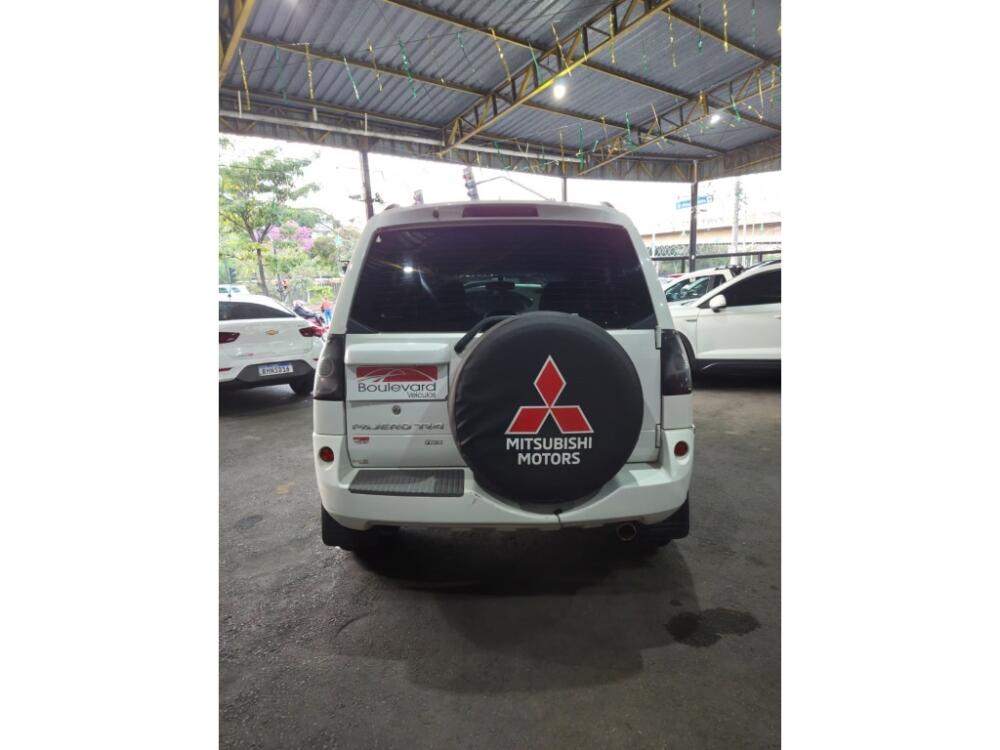 Mitsubishi Pajero TR4