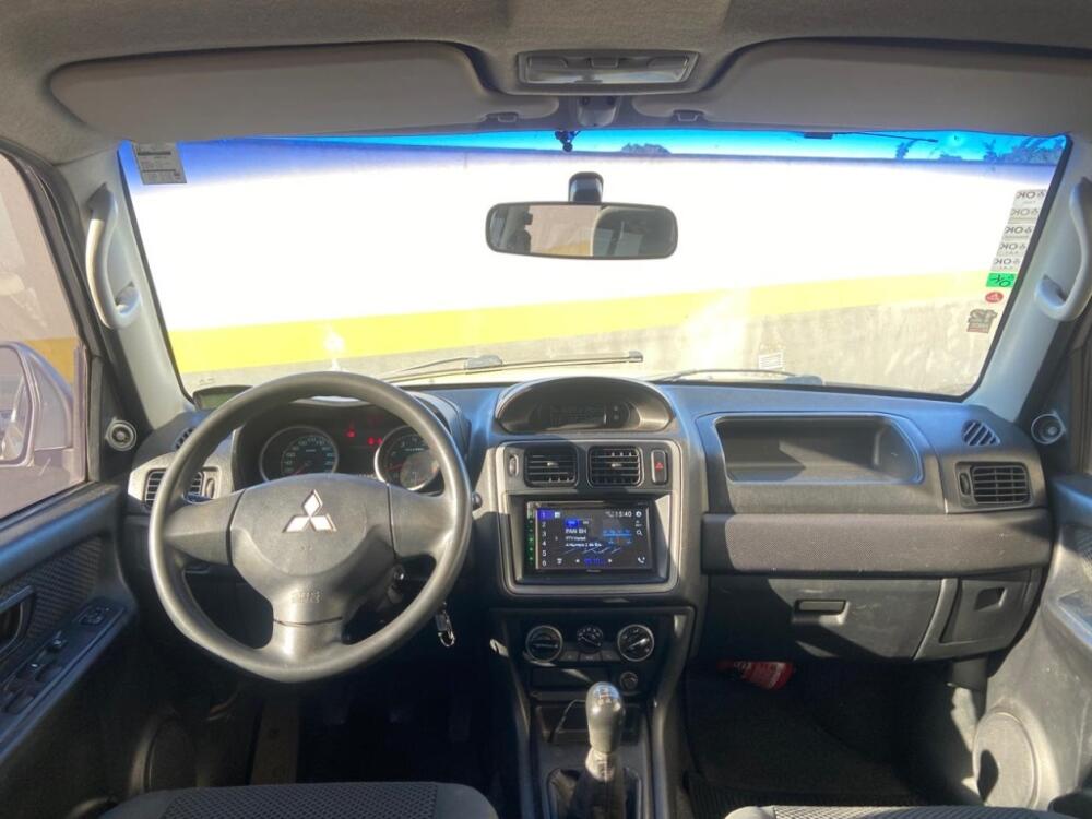 Mitsubishi Pajero TR4