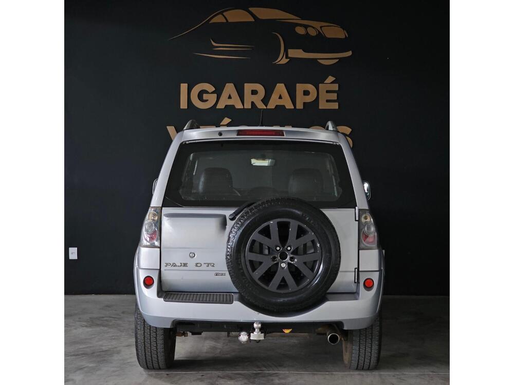 Mitsubishi Pajero TR4