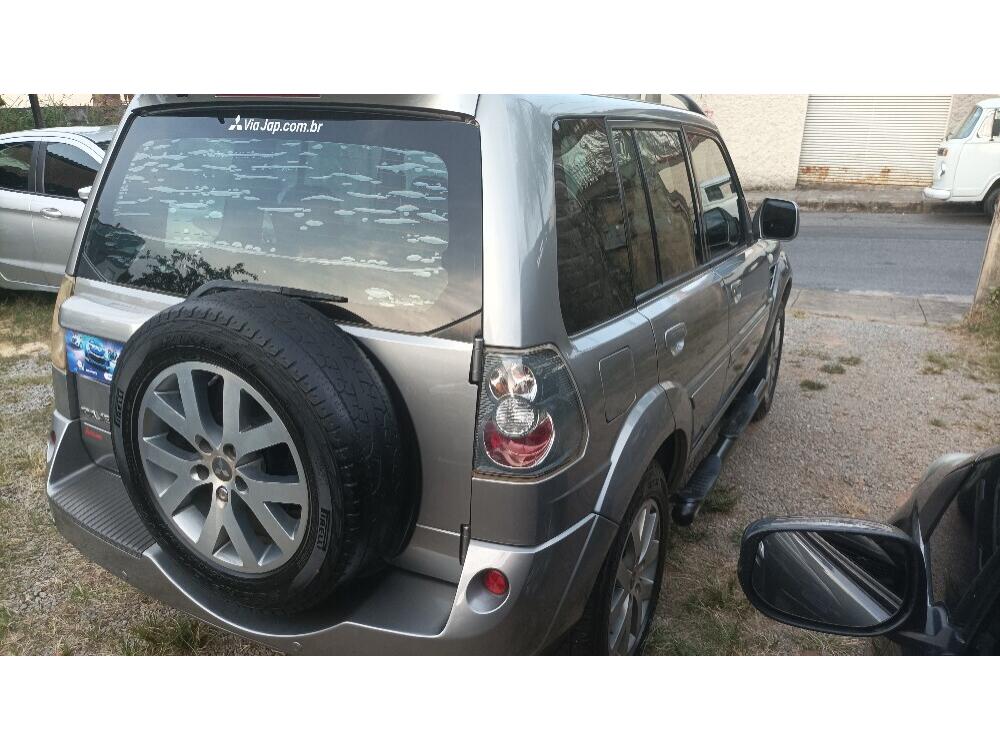Mitsubishi Pajero TR4