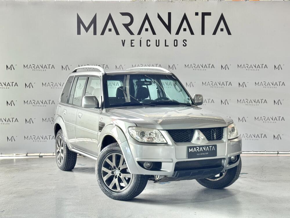 Mitsubishi Pajero TR4