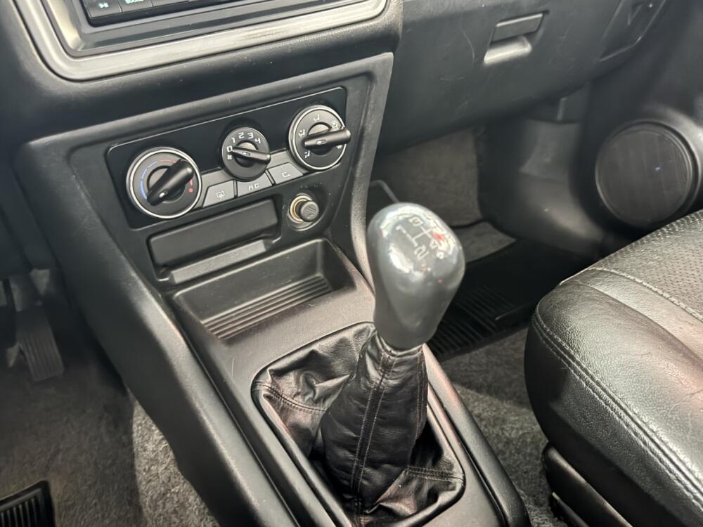 Mitsubishi Pajero TR4
