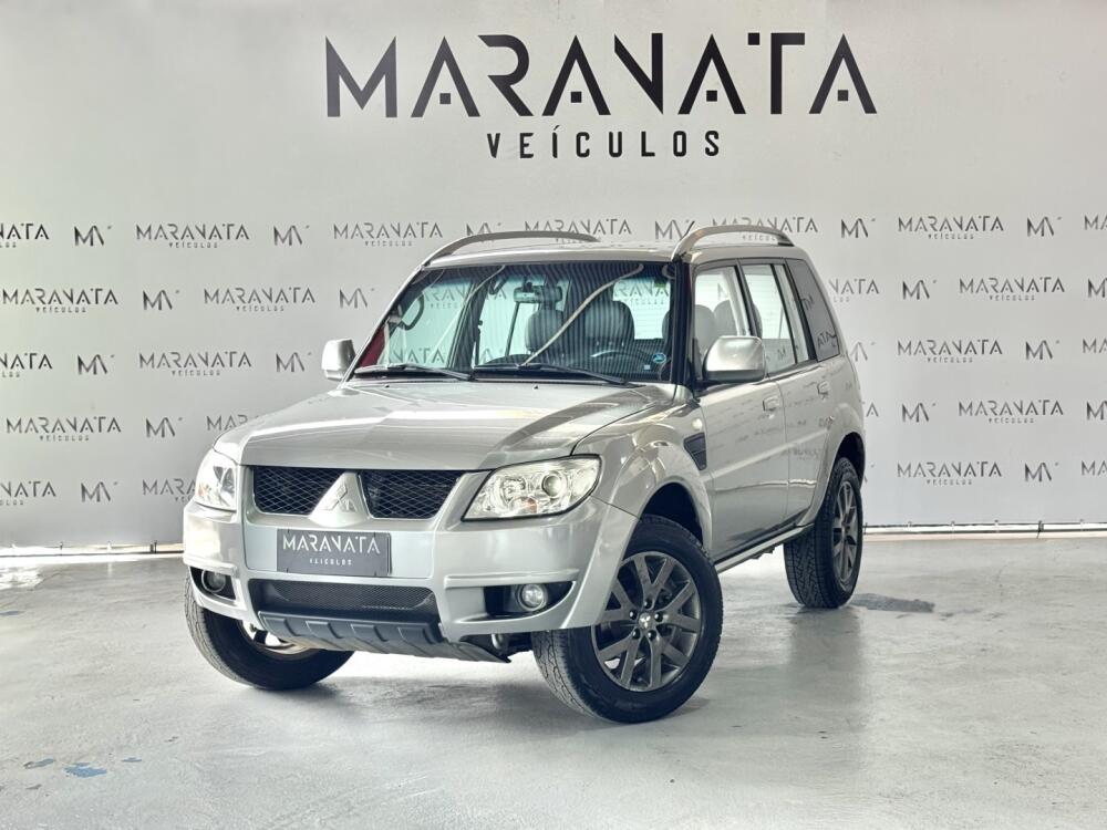 Mitsubishi Pajero TR4