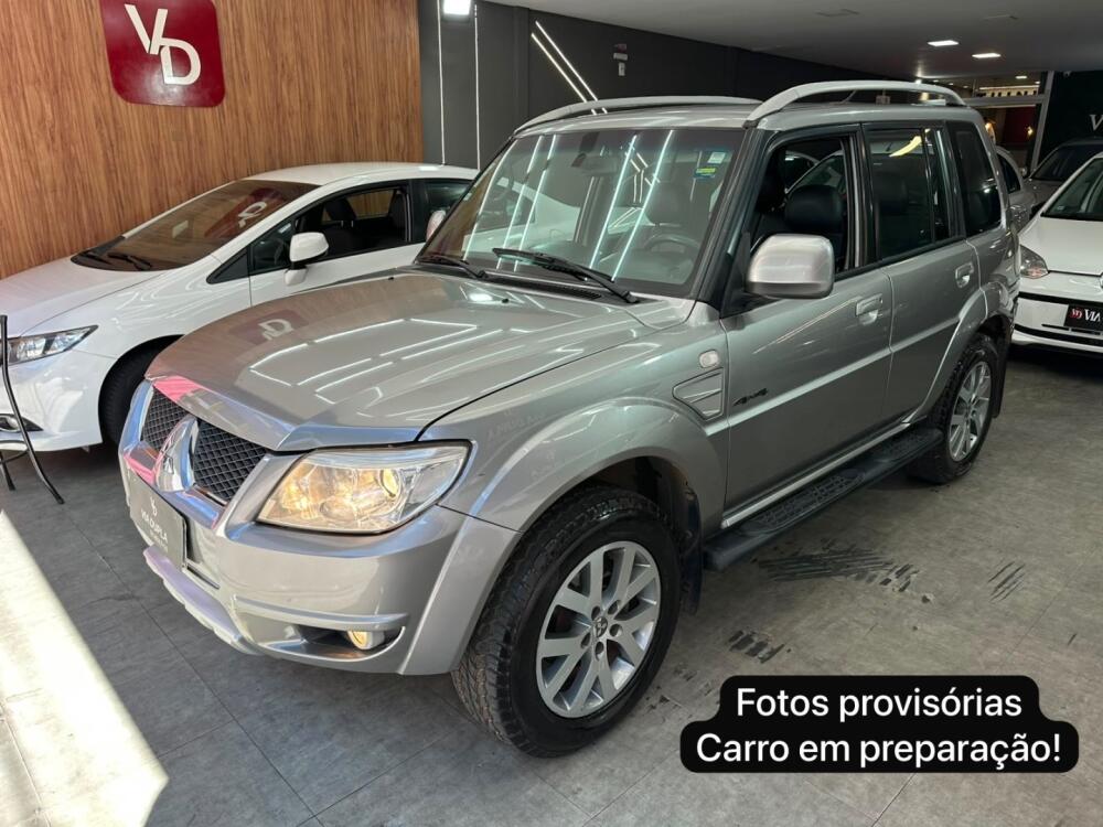 Mitsubishi Pajero TR4
