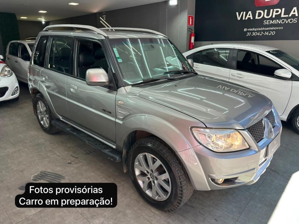 Mitsubishi Pajero TR4
