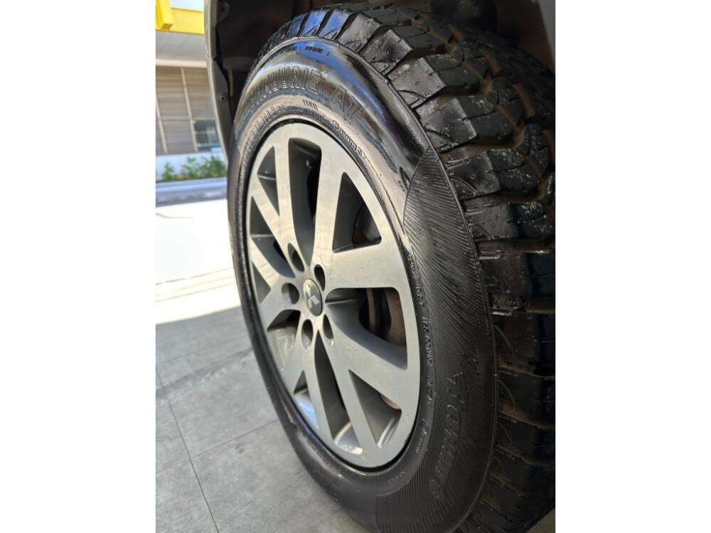 Mitsubishi Pajero TR4