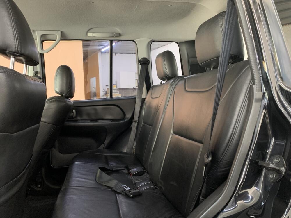 Mitsubishi Pajero TR4