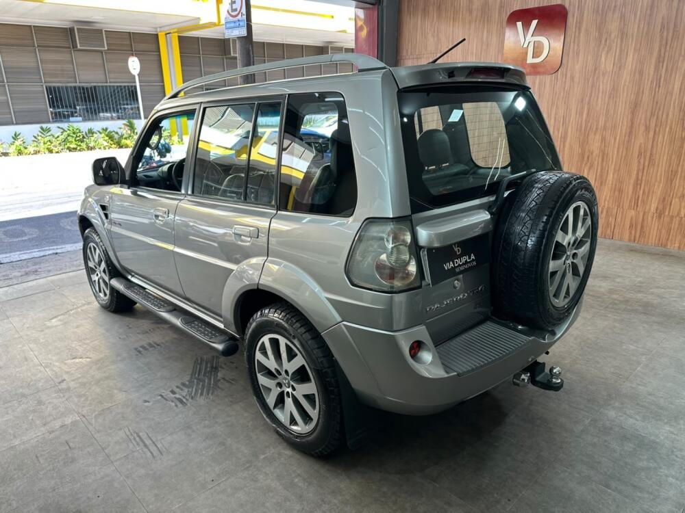 Mitsubishi Pajero TR4