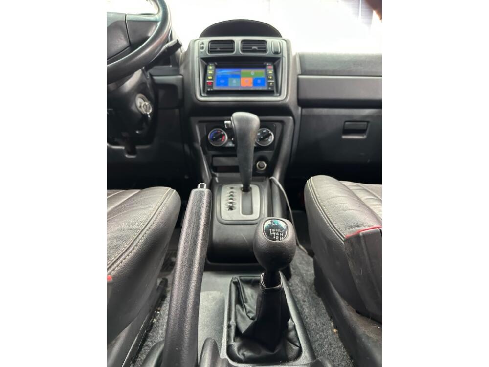 Mitsubishi Pajero TR4