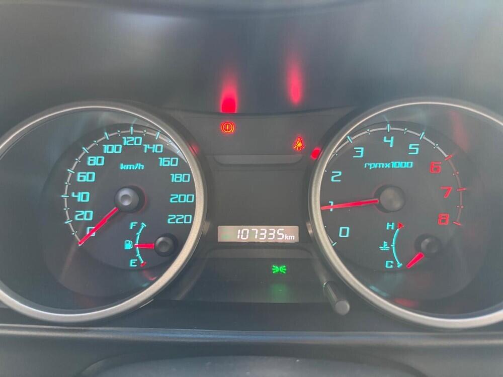 Mitsubishi Pajero TR4