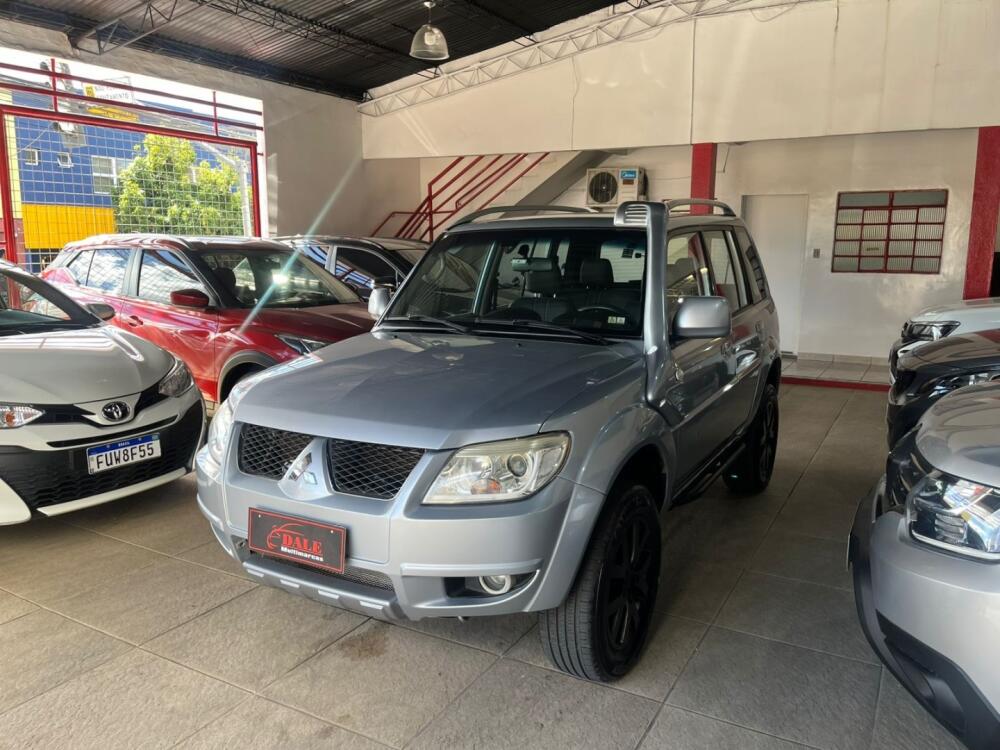 Mitsubishi Pajero TR4