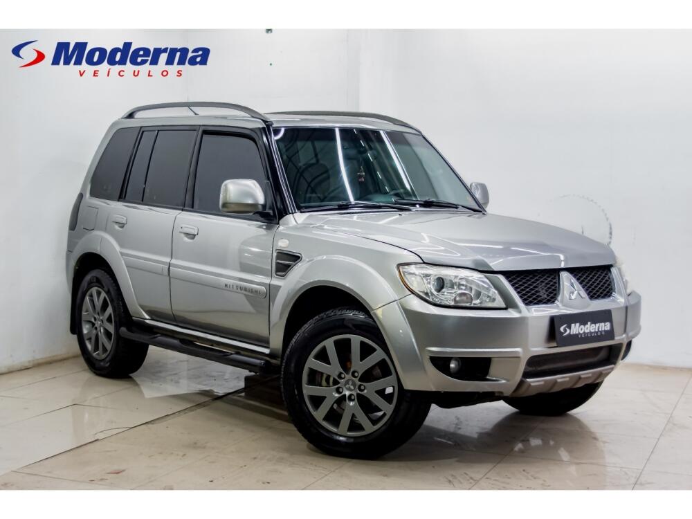 Mitsubishi Pajero Tr4 2.0 4X2 16V 140CV FLEX 4P AUTOMÁTICO 2014