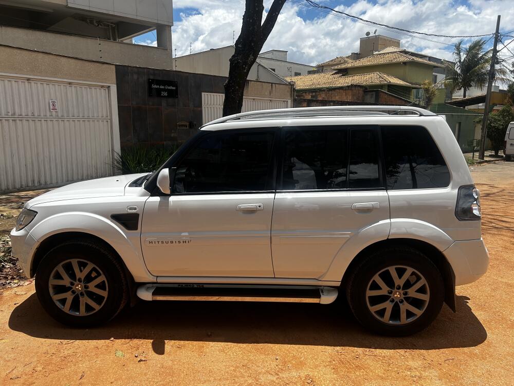 Mitsubishi Pajero Tr4 2.0 16v 4x2 2014