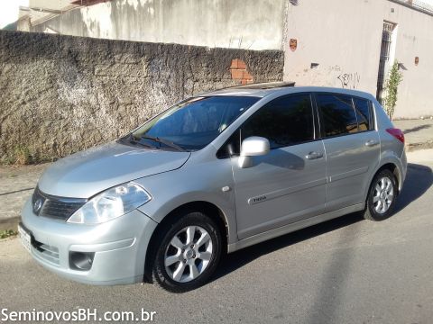 Nissan Tiida Nissan Tiida