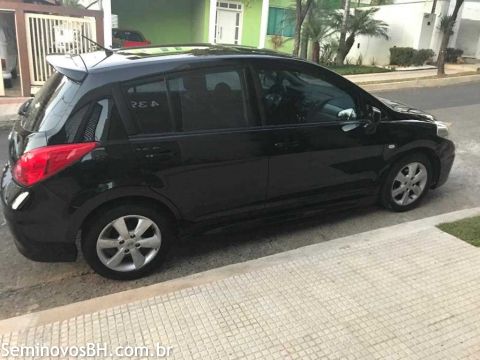 Nissan Tiida Nissan Tiida