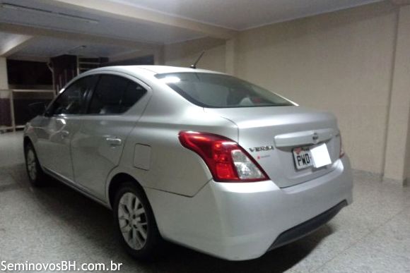 Nissan Versa Nissan Versa