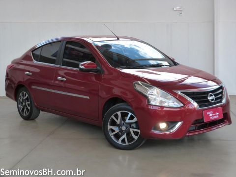 Nissan Versa Nissan Versa