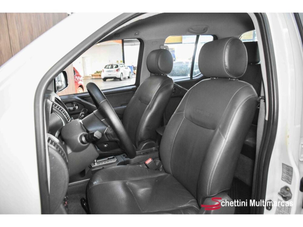Nissan Frontier