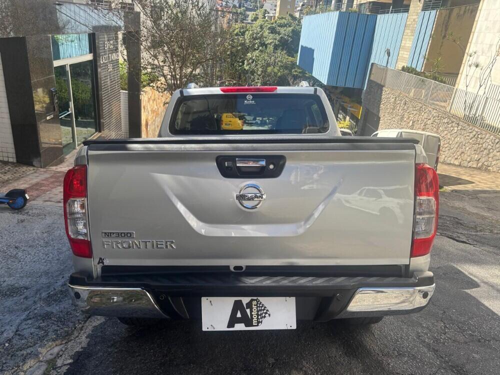 Nissan Frontier