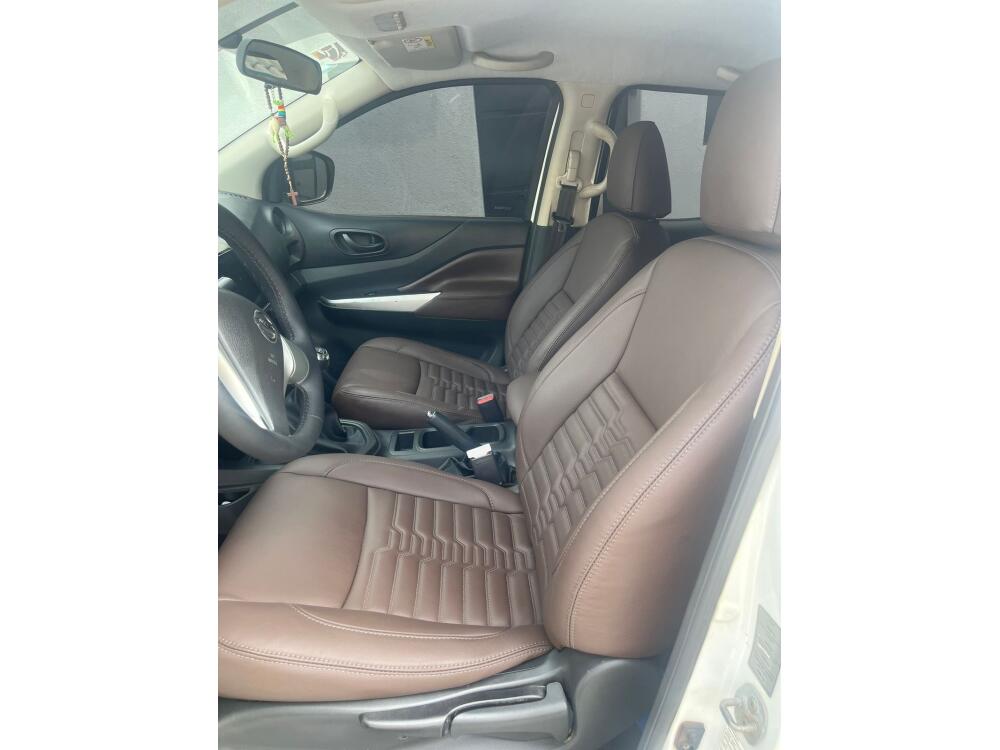 Nissan Frontier