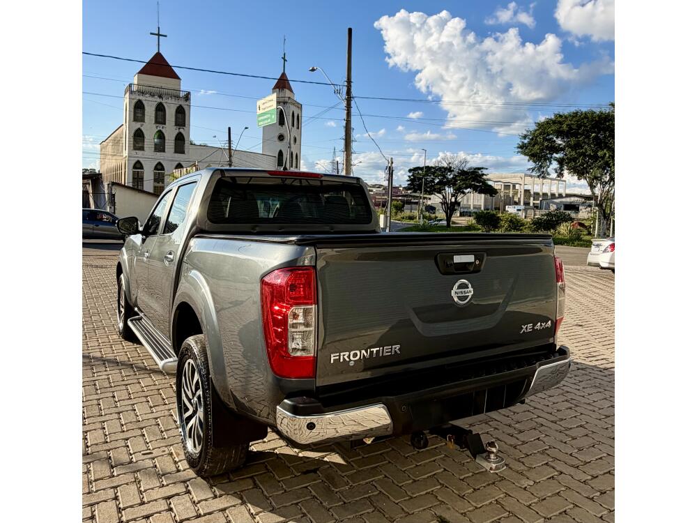Nissan Frontier