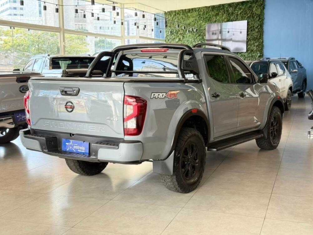 Nissan Frontier
