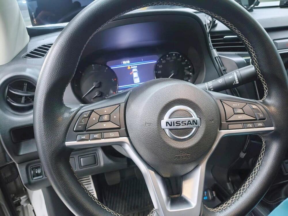 Nissan Frontier