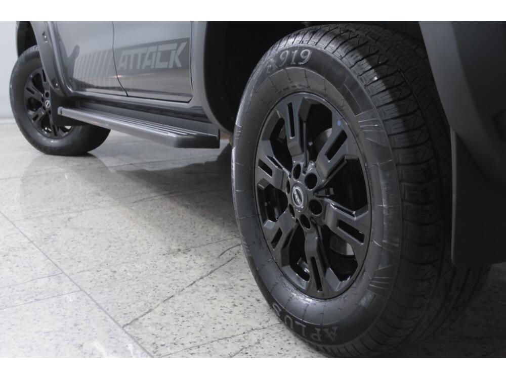 Nissan Frontier