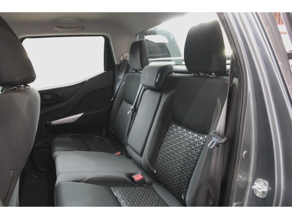 Nissan Frontier