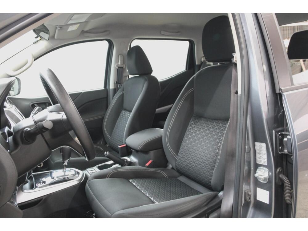 Nissan Frontier