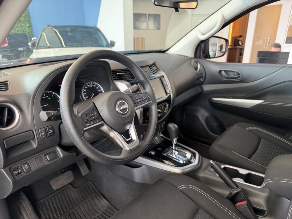 Nissan Frontier