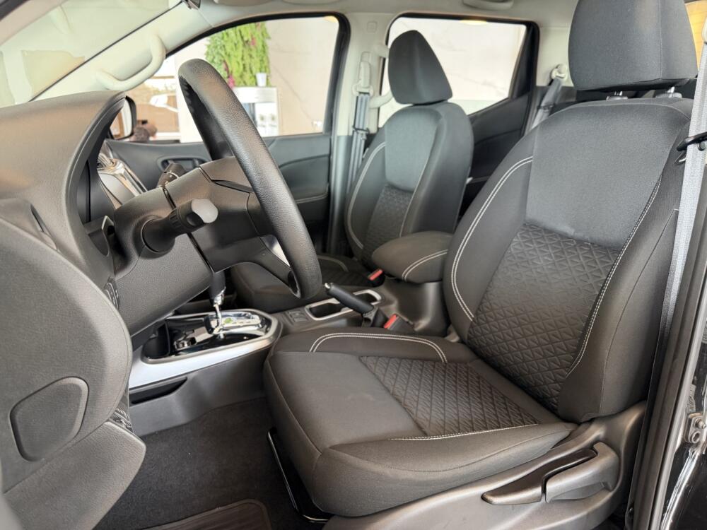 Nissan Frontier