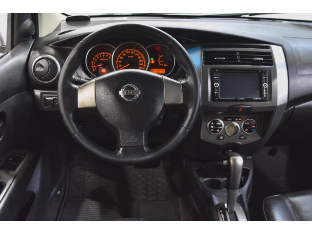 Nissan Grand Livina
